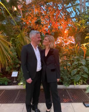 Emilia Fox Instagram - A treat of a night out with @jonathanstadlen in one of our favourite places - the very romantic Temperate House #PalaceofPalms @kewgardens for this wonderful event held with @worldmonumentsfund . And it felt extra special to be dressed in this beautifully chic suit by @giorgioarmani Thank you. #worldmonumentsfund #armani #prloan #cabanamagazine #ultimatedatenight 🩷🌿🌱🥀🌷🌸🌺🥀🌸🌷🌿💚🥀