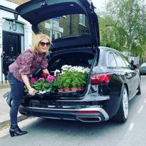 Emilia Fox Instagram - Thank you @audiuk for making boots big enough for all my summer planting! #ad #cosmos #pinkpelargonium #dahlia #clairemischevani #clairemischevanitop 🌺🌸🌷🌸🌺🌷🌸🌷🌺🌷🌸🌷🌺