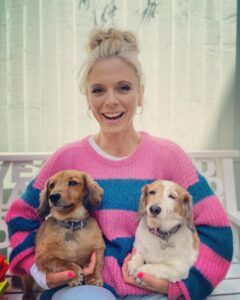 Actress Emilia Fox HD Instagram Photos and Wallpapers August 2020