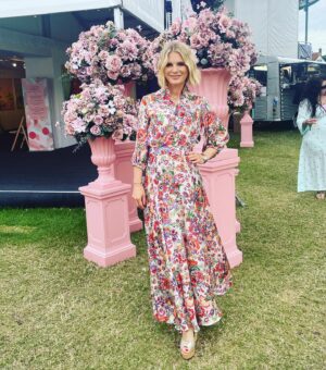 Emilia Fox Instagram - Wowdi! What a night with Audi! 
Thank you to @audiukpress for such a great night out at #audixhenley 
The best dancing and atmosphere with @Ministryofsound 
Fantastic fireworks 
The most delicious Italian supper made by @Theo.Randall  Brilliant comedy by @rorybremner1 
And ending the night with beautiful music from @Jacksavoretti
#SaturdayNightFever 💃🏻🕺🏻

👗 @clairemischevani
💄 @clareturnermua 
🚘 @AudiUk