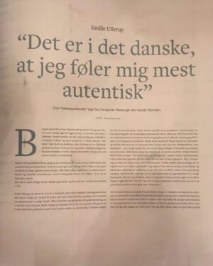 Emilie Ullerup Instagram - Hey Danmark! @politiken og deres blad Gisele har interviewet mig og artiklen er i dagens tillæg 🇩🇰🤍 min mormor siger hun er tilfreds og så behøver man vel ikke mere. Hvis du ikke får avisen kan du måske stadig nå at skaffe den inden dagen er omme 🥰 løb! #politiken #gisele #danmark #skuespiller #oldschoolprinting 📸: @kylecassie & @ricardo.hubbs.photo