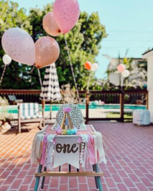 Emilie Ullerup Instagram - Our first double birthday weekend. It’s an honor to share it with the love of my life. You are 1. And we are one ✨ The most incredible cake made by my amazing friend @mirandafrigon