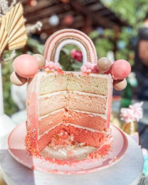 Emilie Ullerup Instagram - Our first double birthday weekend. It’s an honor to share it with the love of my life. You are 1. And we are one ✨ The most incredible cake made by my amazing friend @mirandafrigon