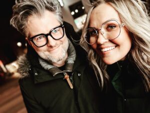 Emilie Ullerup Instagram - Look Ma, it’s dark out! First date night since baby - and maybe only the third since child number one ✨🤍 @kylecassie #datenight #raresighting