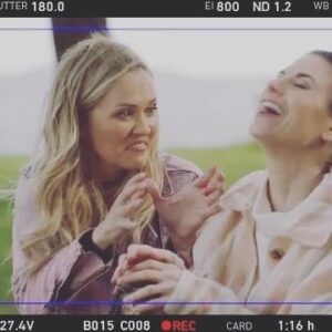 Emilie Ullerup Instagram - #sisters @officialmeghanory  #chesapeakeshores