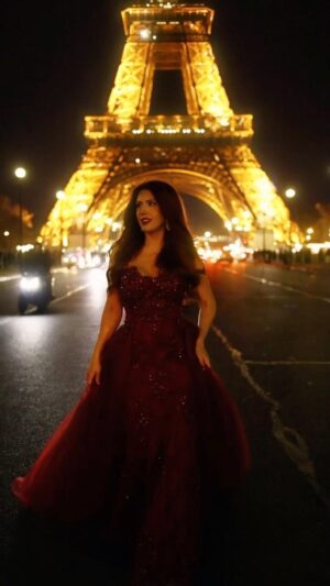 Emily Ashby Instagram - Stepping into my QUEEN era like… 👑 
A fun night in Paris shoot w/ @litvinjulia.photo @elyssacouture and my hott sis @matchachaa coming 🔜 

Video by @litvinjulia.photo 

#paris #parisfrance #queen #christmas #christmas2023 
#fashion #fashionstyle #redheads #parisfashion