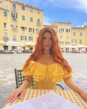 Emily Ashby Instagram - 𝑳í𝒎𝒐𝒏𝒄𝒆𝒍𝒍𝒐 🍋🍋 𝐄𝐱𝐩𝐥𝐨𝐫𝐢𝐧𝐠 𝐈𝐭𝐚𝐥𝐲 🇮🇹 𝐢𝐧 𝐭𝐡𝐞 𝐜𝐮𝐭𝐞𝐬𝐭 𝐲𝐞𝐥𝐥𝐨𝐰 𝐝𝐫𝐞𝐬𝐬 𝐞𝐯𝐞𝐫! 𝐓𝐡𝐚𝐧𝐤𝐬 @mewmewsofficial 💛

PS: 𝖸𝗈𝗎 𝖼𝖺𝗇 𝗎𝗌𝖾 𝖼𝗈𝖽𝖾 “𝖠𝖭𝖭𝖤𝖬𝖬𝟤𝟢” 𝗂𝖿 𝗒𝗈𝗎 𝗐𝖺𝗇𝗍 𝟤𝟢% 𝗈𝖿𝖿 𝖺𝗇𝗒 𝗉𝗎𝗋𝖼𝗁𝖺𝗌𝖾𝗌 

#italy #italytravel #italianstyle #italianfood #italy🇮🇹 #italia #italylovers