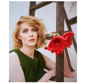 Emily Beecham Instagram - 🌹@brantleyg