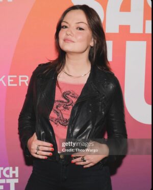 Emily Meade Instagram - 25 years of outfit repeating strong. 

@sasquatchsunset