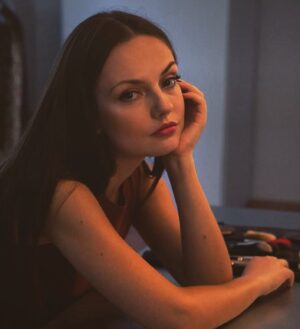Emily Meade Instagram - What do you do when life is boring you?