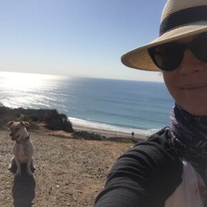 Emily Procter Instagram - I'm giving thanks for the big blue aspirin!
#happythankgiving ✨