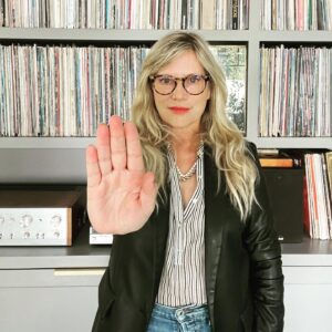 Emily Procter Instagram - As a girl I always dreamed of being my own boss. I wanted to live in a big city, but be able to go home to see my family whenever I wanted. One of my favorite things about growing up in the south is the way women there encourage and support one another. I’m posting today in support of girls everywhere #vowforgirls Every 3 seconds a child becomes a bride, but all girls deserve the chance to dream. For #dayofthegirl let’s ✋stop the clock and start a new future for girls.