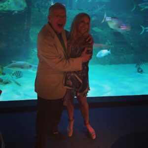 Emily Procter Instagram - Thank you NC aquarium for such an awesome surprise party for my stepdad 💙⚓️🐠