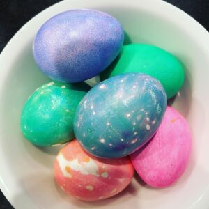 Emily Procter Instagram - Every year I fall for the beauty of the dyed egg 😍