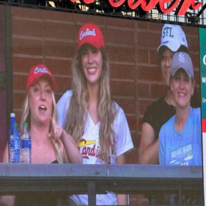 Emily Henry Instagram - Thank you all so much for coming out last night to Busch Stadium for the pre-game book club. This was one of the most special days for me of the last five years. There are no words for what it was like to get to meet so many of you. Thank you for driving and flying from all over, and for beautiful friendship bracelets, and for your letters and pencils, and for wearing your rodeo and Goode Books and Sunshine Falls Gear. It was a joy and an honor to sweat on you. 
A huge thank you to the Cardinals for the invitation, @juliepens for being the perfect in-conversation partner, @abergeron11 @dachejordan @daniellekeir_ and @tayhaggerty for being there for every moment of it!! I did not face my greatest fear (throwing an opening pitch) but I did face my second greatest fear (high-fiving a mascot), and that’s not nothing.
💙💙💙💙💙💜💜💜💜💜