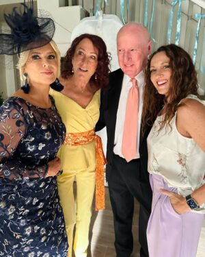 Emily Symons Instagram - Waiting for the beautiful bride with my favourites 💒 🙏🏼🥰 #HomeAndAway