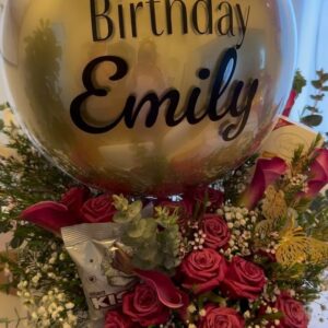 Emily Tosta Instagram - i am the luckiest woman with the best mom and best friends in the whole wide world. i am SO grateful😭🤍✨ still beaming today!! i love you all so much. thank you for making my birthday soooo special