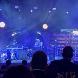 Emily V. Gordon Instagram - Had the best time at the @theartofelysium gala honoring Neil Gaiman last night. Thank you for inviting us, @pattonoswalt and @meredithsalenger! 
Bonus footage of @masonalexanderpark making me cry with a rendition of Origin of Love. 

@theartofelysium does really amazing work- go follow them and make yourself aware!