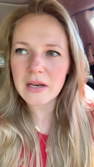 Emma Bell Instagram - Joke’s on you #AMPTP, actors eat long periods of time without work for BREAKFAST.