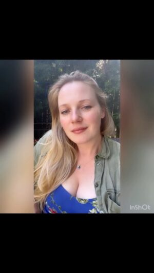 Emma Bell Instagram - What up #MAGA followers! Nice to see ya. For everyone else- educate yourself on project 2025 and all the ways it will destroy democracy.