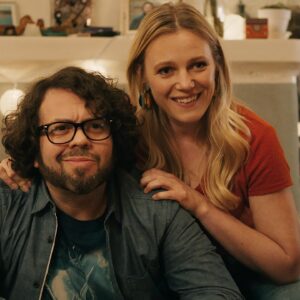 Emma Bell Instagram - These faces are waiting for you to watch ‘The Argument’ now streaming and downloadable on @iTunes @altavod and @amazonprimevideo 

Directed by the incredible @robertschwartzman and starring some of my absolute favorite funny people @foglersfictions @danielpudi @maggieq @cleopatracoleman and @willtylerjames 

It’s gonna be a scorcher here on the west coast so blast the AC, make a charcuterie plate and laugh your butts off!