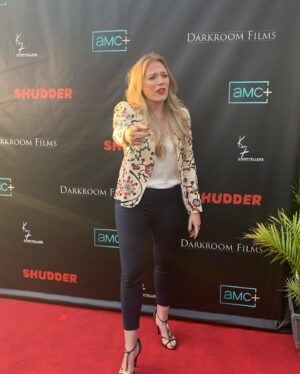 Emma Bell Instagram - Last night was fun at the #fromblackmoviepremiere with some of many favorite people.
Congrats to the #fromblackmovie cast and crew who made this seriously scary film!
@therealannacamp @thomas.marchese.photography @kellylfrazier @vinnycardinale 

Swipe—-> from the red carpet to real life 🤣