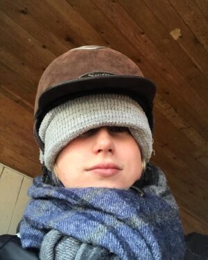 Emma Bones Instagram - Litt redd for hest egentlig, men hest er bra eller noe sånt