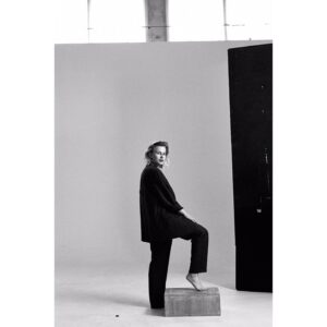 Emma Bones Instagram - @ellenorge 
Foto: @martinrustadjohansen @oslofotostudio 
Styling: @elenkristvik