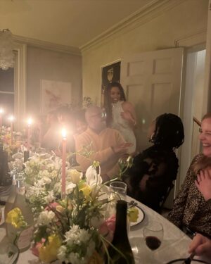 Emma Dabiri Instagram - I’m really bad at having parties for myself and generally prioritising celebrating special moments in my life. 

My birthday was approaching and I was stressing a bit about what to do. I was talking to my dear friend @robertdiament about it & as is so characteristic of his generosity he offered to host a birthday party for me in his beautiful home. 

I haven’t had a birthday party in 5 years and this was my first since leaving London… I was so touched my how many of my friends made the trip to the seaside to celebrate with me… the absolute icing on the cake was my gorgeous brilliant friend @fionaleahydesign offering to design a birthdayscape for me 🤯 I’ve been familiar with Fiona’s work for years and before I had ever met her was slightly obsessed with her ability to transform rooms into real life fairy tale scenes, the fact that she was also Irish was an additional bonus ! When I eventually met her IRL I also discovered that she was a top buzzer   the soundest of the sounders, beautiful, brilliant and kind. A real treasure! 

I love all of these people, so grateful to have you all in my life ! Anyone not pictured I’m so sorry, I don’t love you any less lol was having too much fun to take as many photos as I should, if you have any pls tag   also more pics of the table please 

Heart very full 😭

Thank you too to one of my favourite brands @oliviavonhalle for my beautiful birthday dress, I felt like a slinky minx in it hahaha 🤍🤍🤍