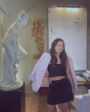 Emma Fuhrmann Instagram - real talk: instagram is a highlight reel — i cried 3 hours before this picture was taken! 😘 love ya! happy new year 🥂