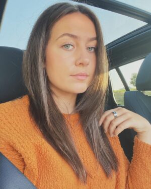 Emma Fuhrmann Instagram - Some exciting changes coming to my instagram very soooooon.... comment what you think I’m up to!! 😏