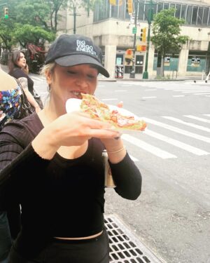 Emma Hunton Instagram - Just so typically May…