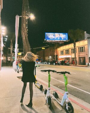 Emma Laird Instagram - January. LA, Gstaad, England, Venice ❤️