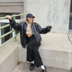 Emma Drobná Instagram - Ready for the sweather weather? 🖤 🙊