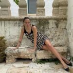Emma Drobná Instagram - A day in Puglia 🧀🍷🫒 with @calzedonia was soooo magical 🦋 ✨thank you for having me. I truly #FeelGoodInCalzedonia #calzedonia #spolupraca 1. Feeling good 2. Better 3.The best 4. Posing 101 5. Oil tasting 6. Legs for days 7.Gumička na ruke 4ever 8.🥺🧀❤️ 9. Make up check/beach vibes