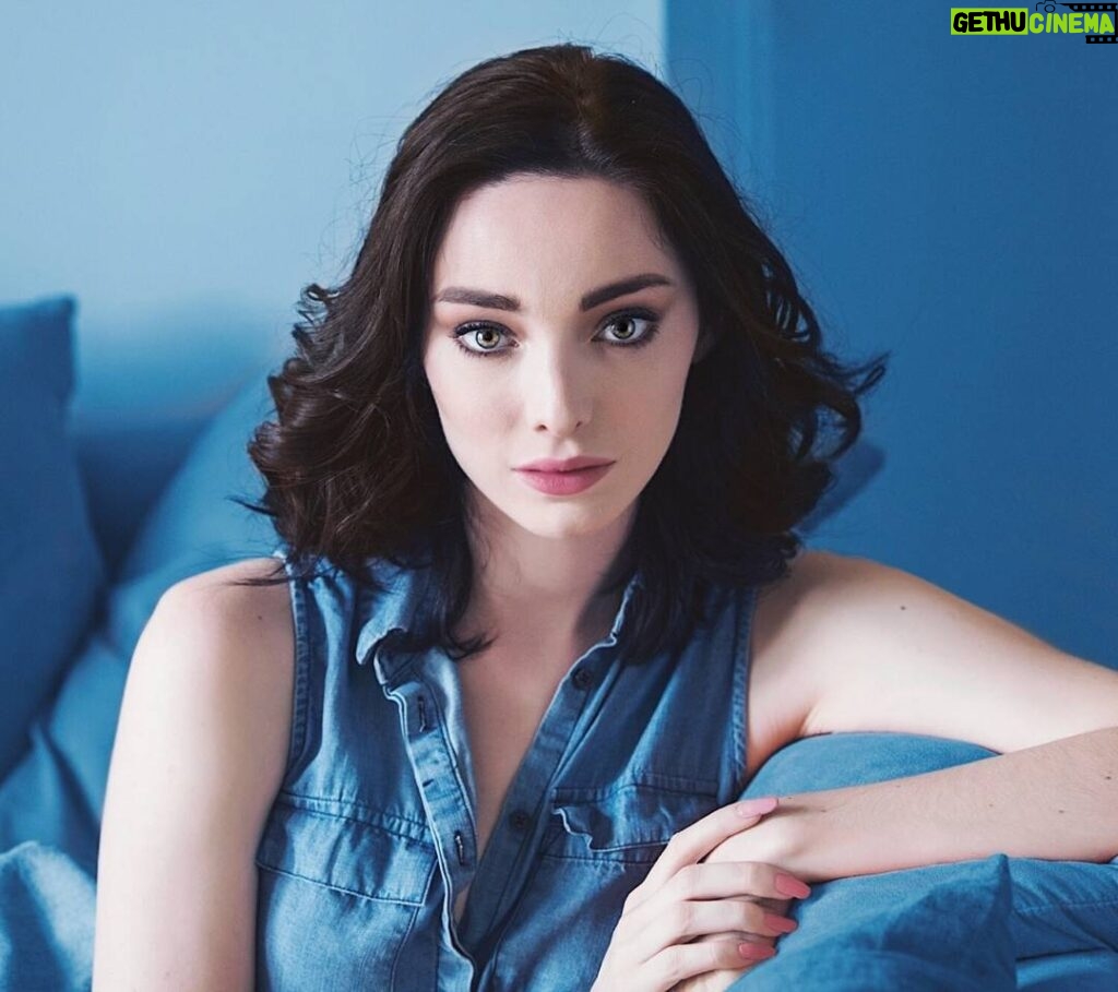 Emma Dumont Instagram - @dannygriffinphoto is a gem!! @artistrybystephen_ is also a gem! 💎💎💎 #dreamteam