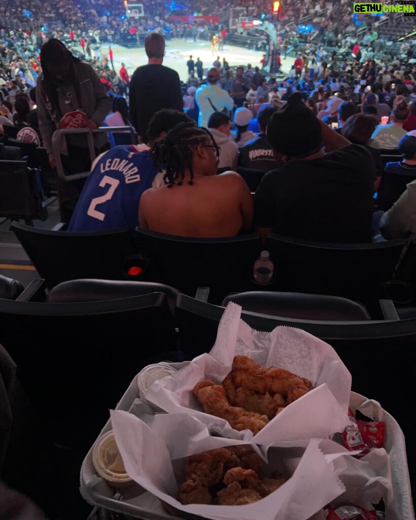 Emma Keitmann Instagram - My first NBA match in LA 🏀😍