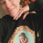 Emma Myles Instagram - Sorry Debbie no Mercedes this year we have to set an example. Hope everyone had a happy Festivus!