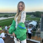 Emma Smet Instagram - Lucky 🍀 @longchamp #longchampattheraces #collaborationcommerciale