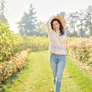Emmanuelle Vaugier Instagram - We reap what we sow. 
.
.
.
.
.
.
.
.
.
.
#FallVibes #Fall23 #EmmanuelleVaugier #FallFeelings #CornMaze