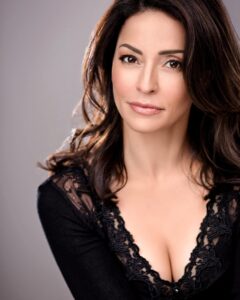 Actress Emmanuelle Vaugier HD Instagram Photos and Wallpapers February 2024