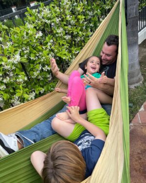 Emme Rylan Instagram - Did @dmoney596 fall out of this hammock when he first tried to get in it? 😂Yes, yes he did. But they cute so it was worth it, right babe?