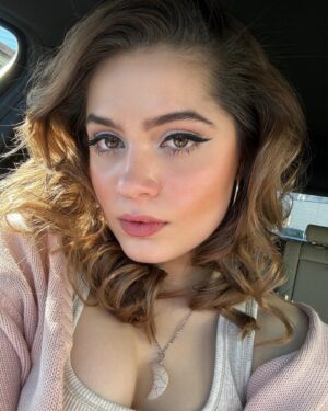 Emmy Perry Instagram - 🎀 With freedom, books, flowers, and the moon, who could not be happy!🎀
.
.
.
.
.
.
.
.
.
.
.
.
#explore #explorepage #coquette