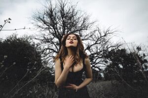 Emmy Perry Instagram - 🖤Harbinger🖤