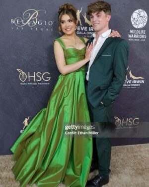 Emmy Perry Instagram - What a beautiful night celebrating the remarkable legacy of Steve Irwin and his dedication to wildlife conservation. His infectious passion for wildlife and wild places have been passed on to his inspirational family @terriirwincrickey @bindisueirwin and @robertirwinphotography who live it and share it with the world who I love and have the honor of calling my dear friends. Thank you for continuing to inspire us all to make a difference! I will forever be a #proudwildlifewarrior 💚🐊