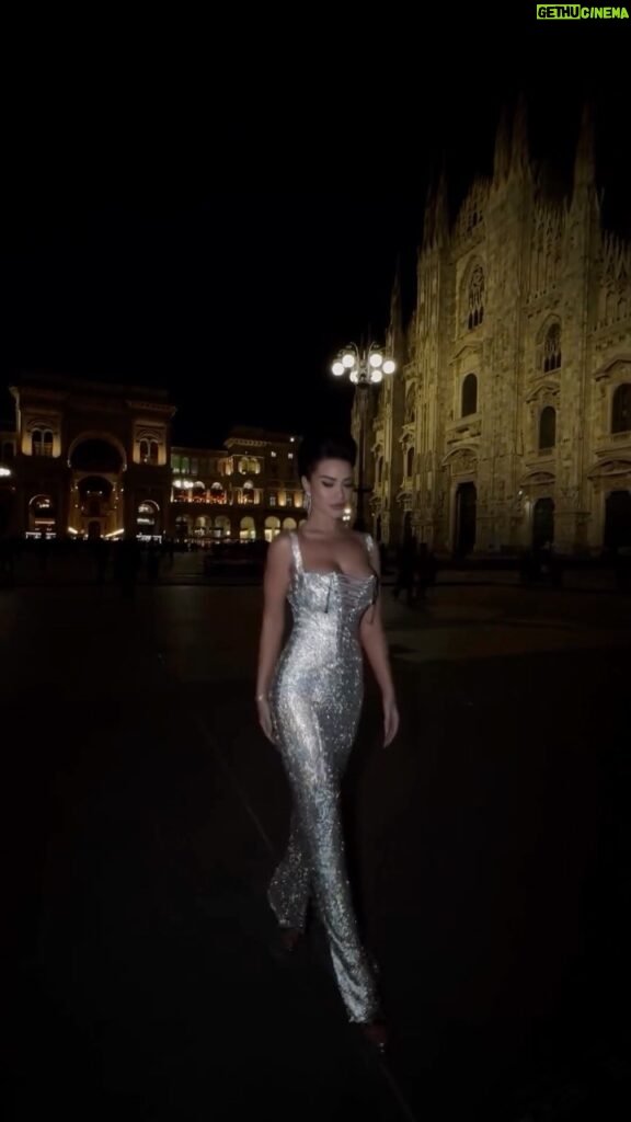 Endi Demneri Instagram - The Thrill Again #dolcegabbana #dg #dolcegirl #dgxkimkardashian #milan