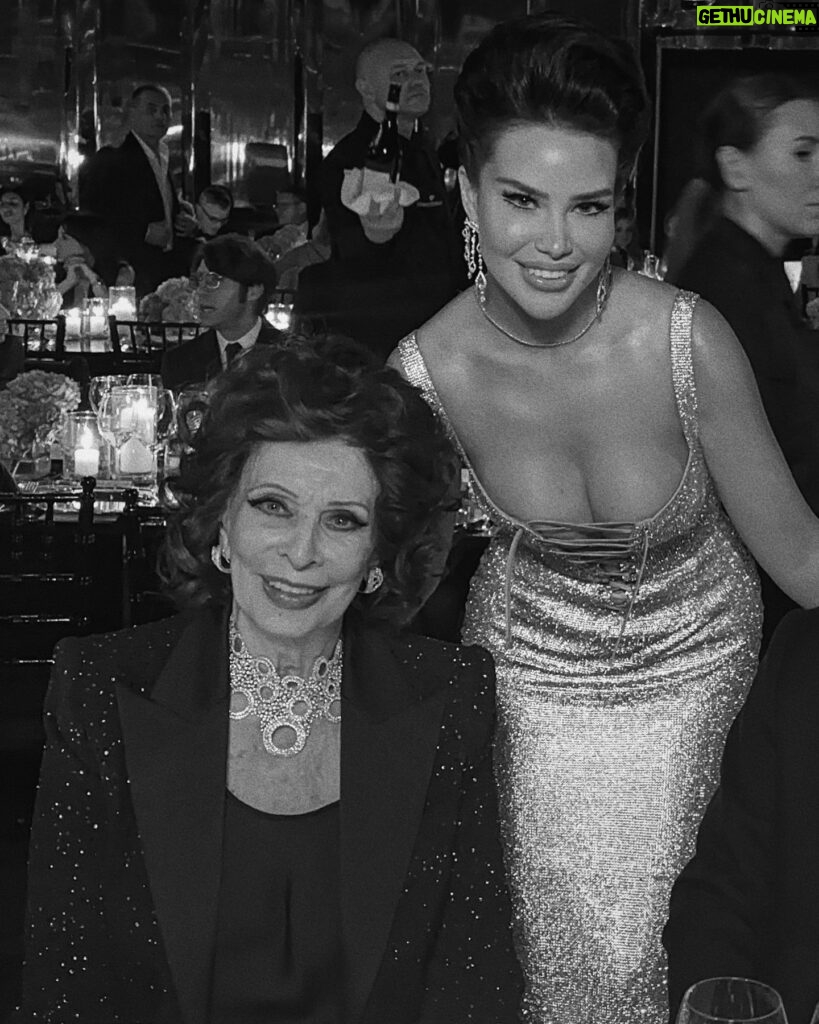 Endi Demneri Instagram - ICON ✨ Celebrearing 100 years of @damianiofficial #sophialoren #damiani100years