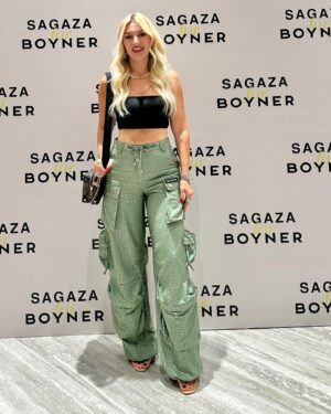 Enise Ütük Instagram - Sagaza for Boyner ✨Zeliham yine harikasın👏🏻💞✨