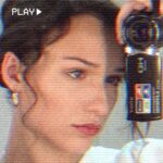 Enola Cosnier Instagram – Un petit récap de ces dernières semaines au caméscope ( of course ) – Merci pour tout l’amour que vous nous donnez à chaque événement ✨

Merci à mes camerawomen @marionjouanneau @itslae.t 😘 #staracademy #enolacox #camescope