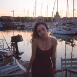 Enola Cosnier Instagram – La Rochelle, tu es belle🤍 #larochelle #francofolies2022 #poupie #janie #summer2022